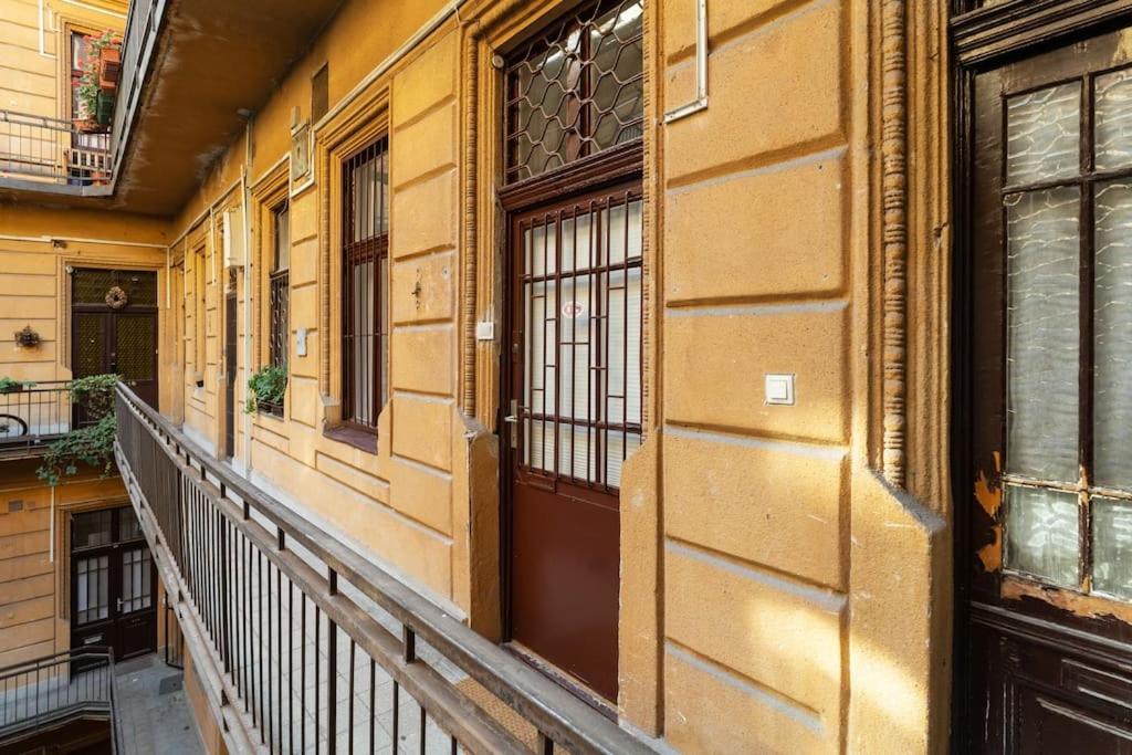 Apartment Lovely Flat In The Heart Of